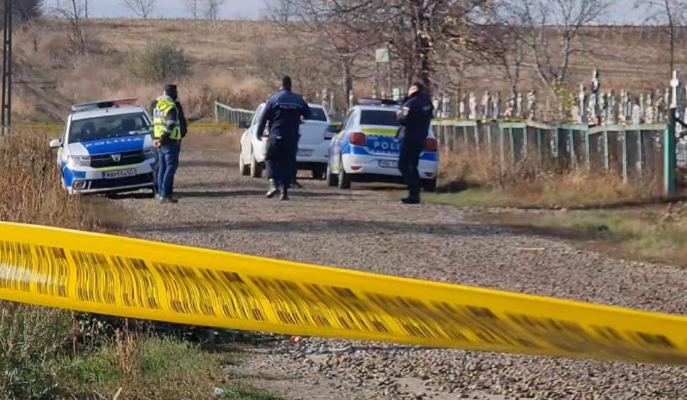 El este Cristian, polițistul găsit mort pe mormântul fetiţei sale de un an, de Sfântul Andrei, în cimitirul din Vlăsineşti, Botoşani 872554
