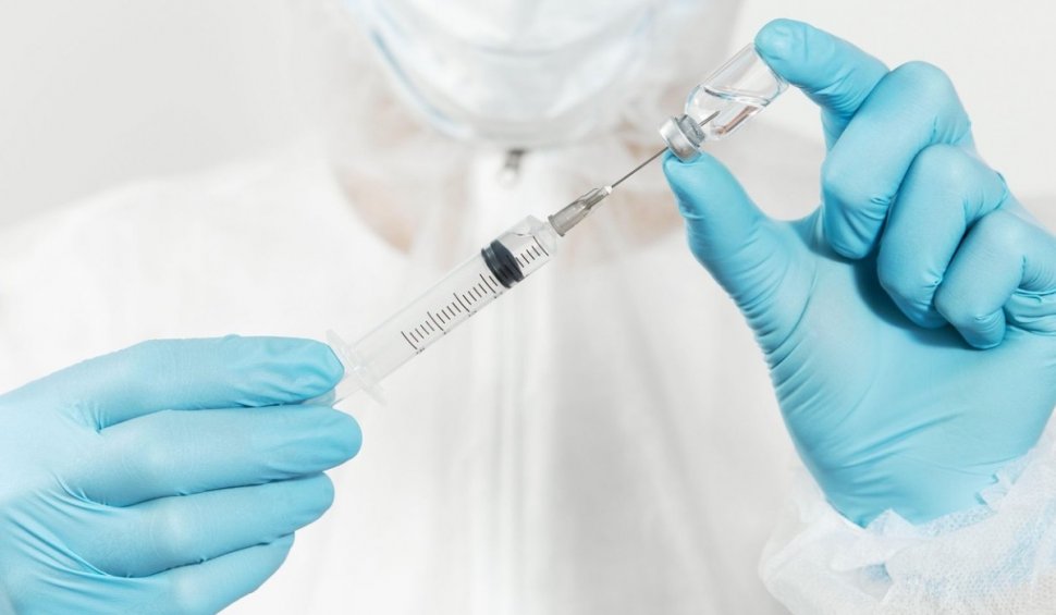 Vaccinare gratuită pentru toți pacienții cu boli cronice din România! Compensarea integrală a fost aprobată de Guvern