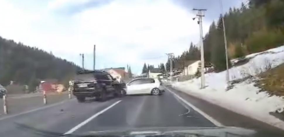 Grav accident rutier pe DN 1, la Predeal. Sunt mai multe victime. Traficul a fost reluat 872823