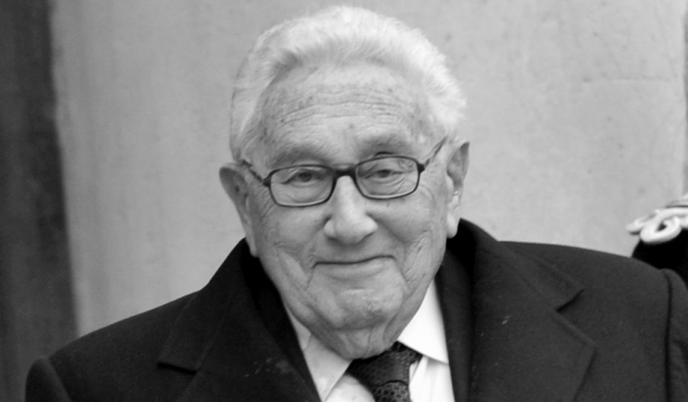 Dieta care l-a ajutat pe fostul secretar de stat american, Henry Kissinger, să trăiască până la 100 de ani | "A rămas activ de-a lungul anilor"