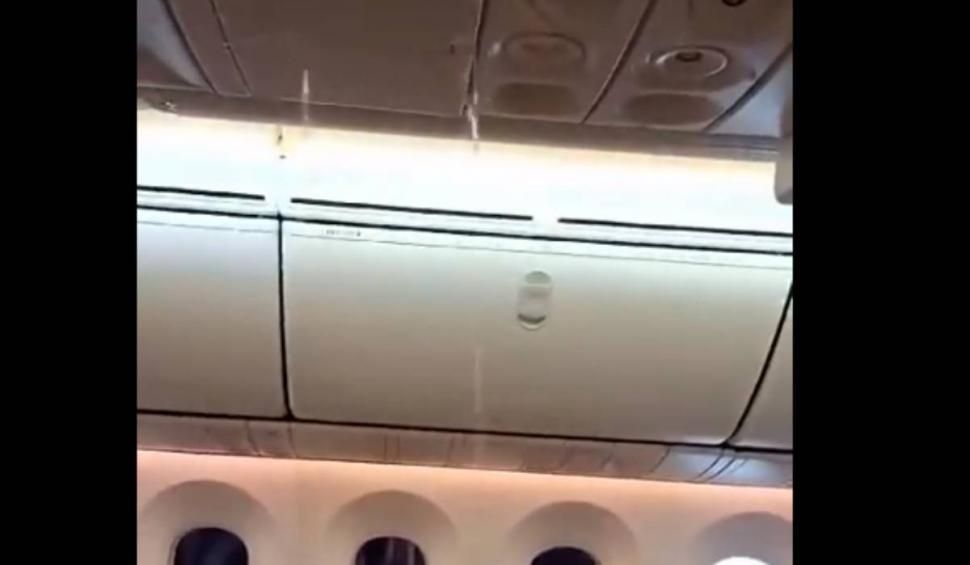 Momentul în care un avion a început să se inunde în aer: "Este o experiență captivantă” 872959