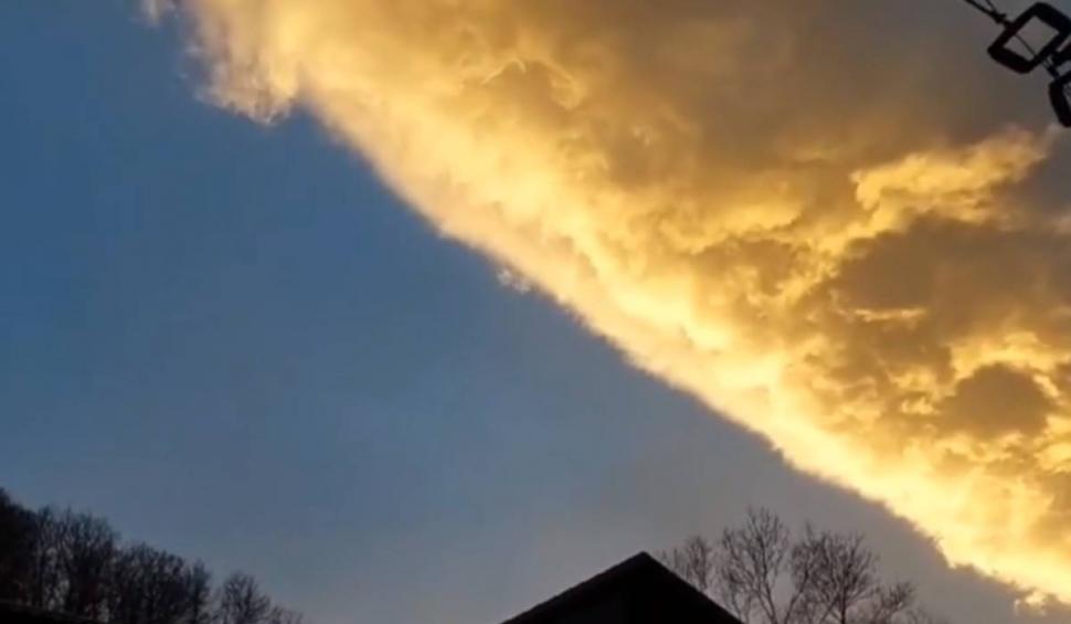 Fenomen ciudat, surprins deasupra Văii Jiului. Specialiști trag un semnal de alarmă 872918