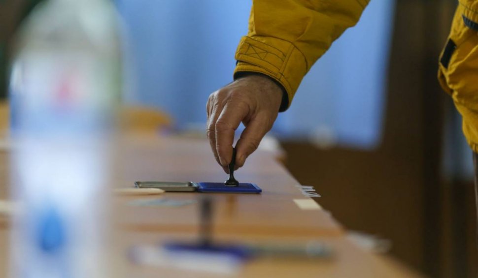 Intenţia de vot a românilor, la alegerile parlamentare: PSD se menține pe primul loc, urmat de PNL și AUR | Sondaj INSCOP