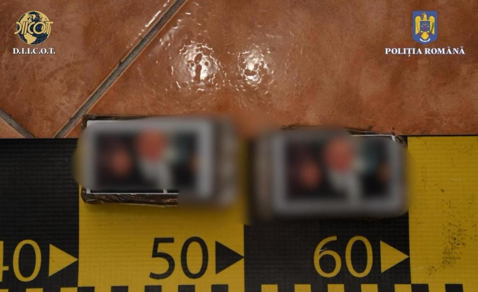 Motivul pentru care un "afacerist" român a aruncat 130.000 de euro pe geam, în timpul unor percheziții 873265