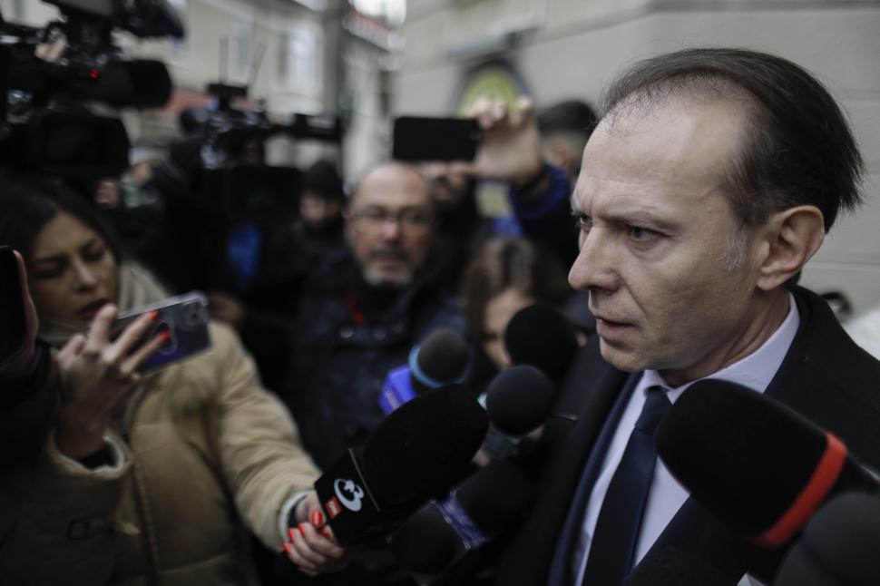 Florin Cîțu, la DNA! A dat primele explicații în dosarul vaccinurilor anti-COVID 873443