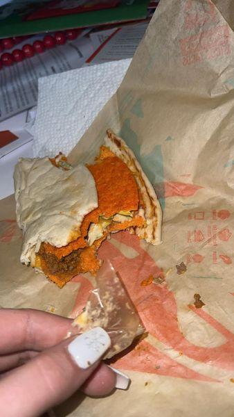 "Era să mănânc otrava asta" | Păţania unei femei care şi-a comandat mâncare dintr-un mall, în Cluj 873569