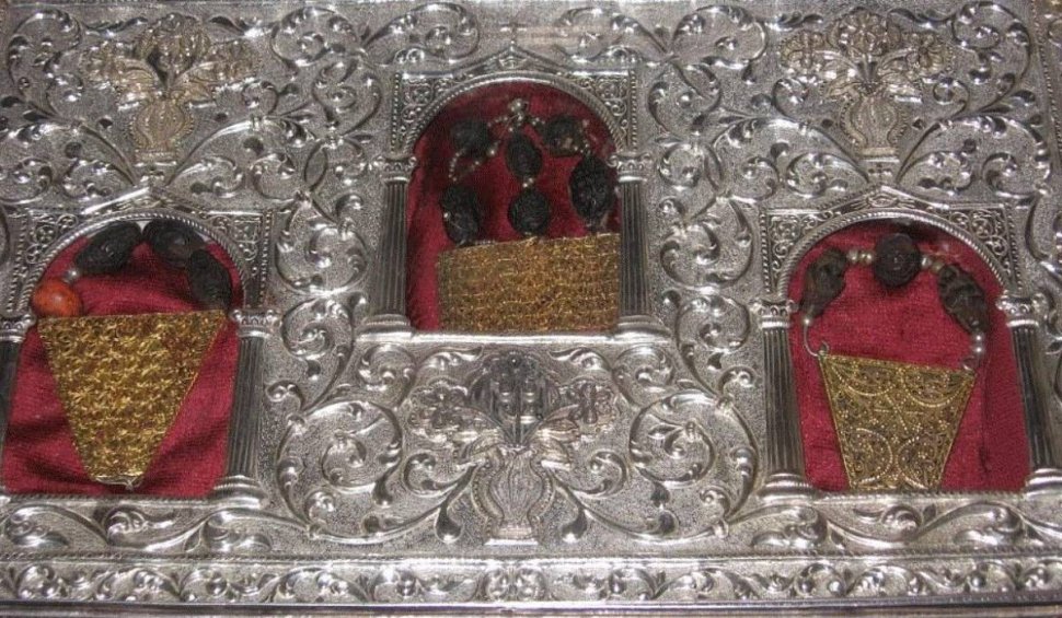 Aurul, smirna şi tămâia oferite lui Iisus de către cei trei magi de la Răsărit, pentru prima dată în România, de Crăciun