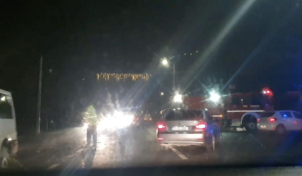 Accident rutier în care a fost implicat un microbuz, la Crevedia. Cinci victime, printre care și un minor | Planul Roșu de Urgență, activat 874032