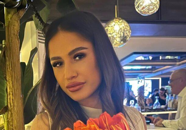 Jandarmeriţa prinsă cu droguri în poşetă s-a întors la muncă, la Brigada Specială de Intervenţie a Jandarmeriei 873853