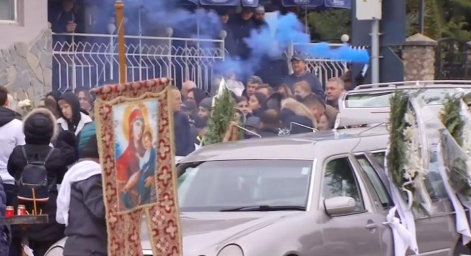”Acum, este un îngeraș acolo Sus”. Elevul de 13 ani din Pucioasa, mort în Austria, a fost condus pe ultimul drum 874297