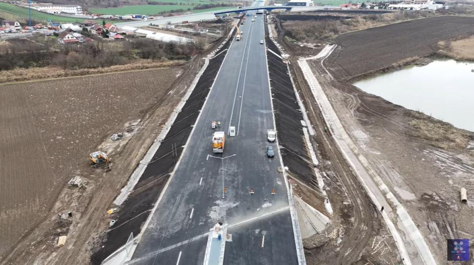 Şoferii vor putea circula, neîntrerupt, pe cea mai lungă șosea de mare viteză din România 875251