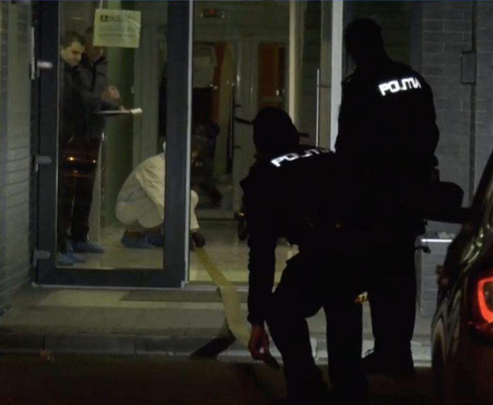 Noi date în cazul crimei de la Oradea. După ce și-a ucis tatăl, criminalul s-a rănit singur, cu un briceag 875167