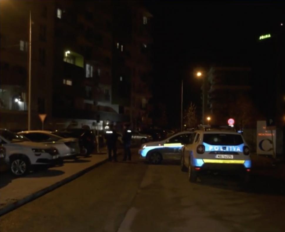 Noi date în cazul crimei de la Oradea. După ce și-a ucis tatăl, criminalul s-a rănit singur, cu un briceag 875168