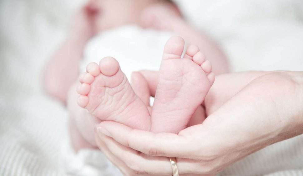 5 investigații recomandate nou-născuților sănătoși