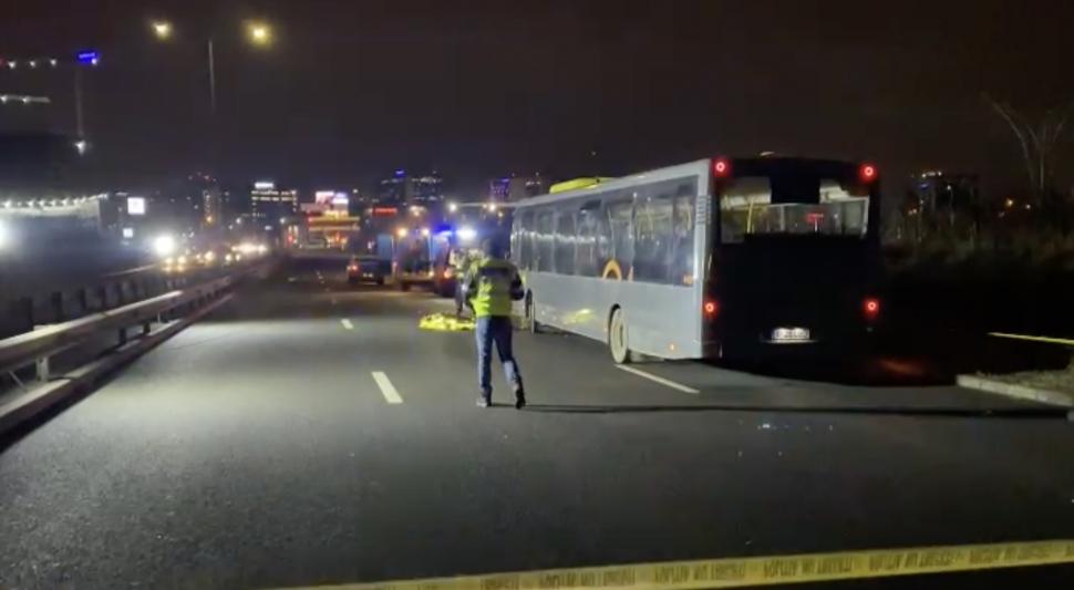 Accident grav pe Șoseaua Petricani din București. Un pieton a fost lovit de un autobuz STB 875463