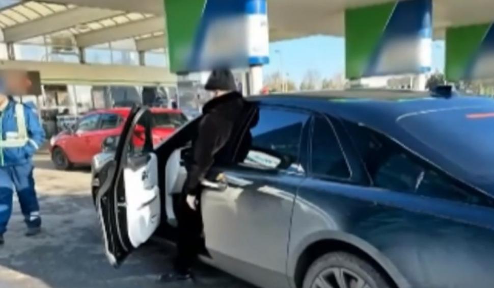 Gigi Becali și filosofia "în șosete la volan": Motivele pentru care patronul FCSB își conduce mașina de lux fără pantofi 875654