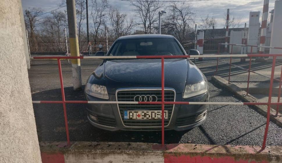 Primele imagini cu maşina furată în care a fost prins Marius Budăi, fostul ministru al Muncii: "Chiar am crezut că este o farsă" 875825