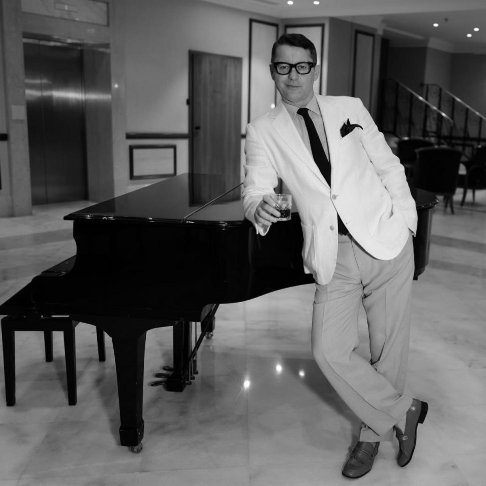 Adrian Sînă a rămas fără banii de pe card: ”Până m-am prins eu ce se întâmplă și am blocat cardul au reușit aceste tranzacții” 876001