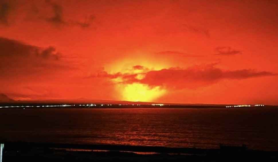 Fenomen terifiant pe cerul Islandei. A devenit roșu după erupția unui vulcan: "Foarte mult fum și aer toxic"