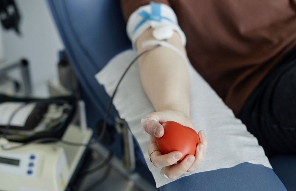 Valoarea tichetelor pentru donatorii de sânge va creşte de la 1 ianuarie 2024. Suma primită de cei care donează