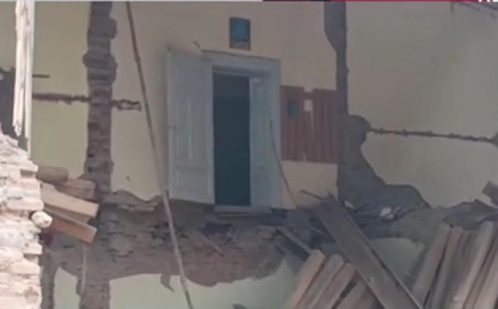 Primele imagini din interiorul camerelor internatului de la Odorheiu Secuiesc, după prăbușire 876257