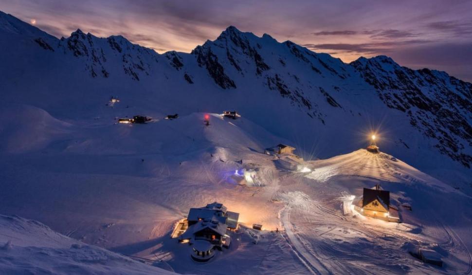 Se deschide Hotelul de Gheaţă de la Bâlea Lac! Preţul pe care îl vor plăti oaspeţii pentru o noapte de cazare  876226