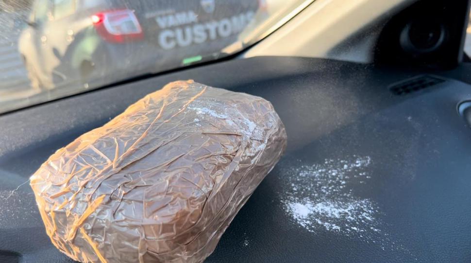 Experiment: Un lider de sindicat din Poliție arată cât de ușor se pot aduce droguri prin Portul Constanța | Purtător de cuvânt IGPR: ”Nu fac altceva decât să arunce cu noroi pe munca polițiștilor” 876507