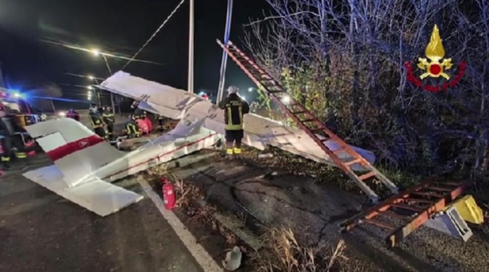 Stefano și Antonietta, doi îndrăgostiți, s-au îmbarcat în avioane diferite și s-au prăbușit în același timp, în Italia | Mai multe coincidențe stranii au prefațat deznodământul incredibil  876486