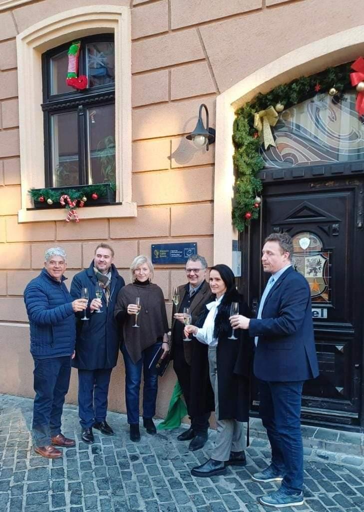 La pas prin Brașov, în zi de sărbătoare 876752