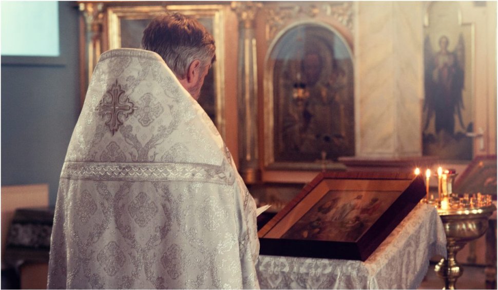 Preot fals, cercetat penal pentru că slujea într-o biserică din Târgu Jiu
