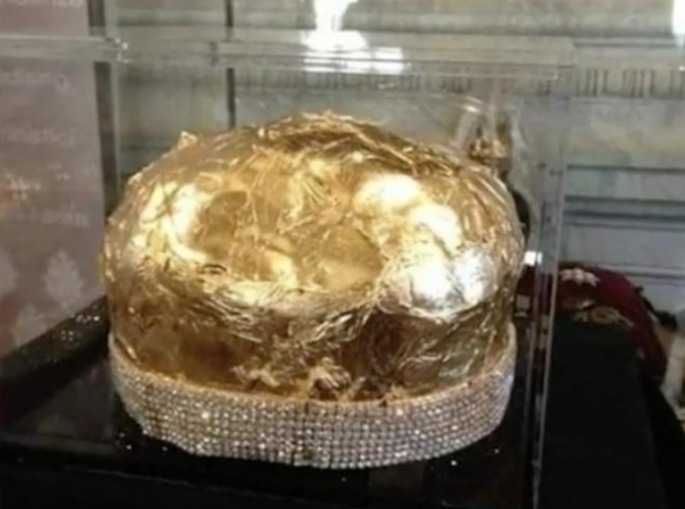 Cel mai scump panettone din lume: Este acoperit cu aur și diamante | Prețul nu este pentru oricine 877071