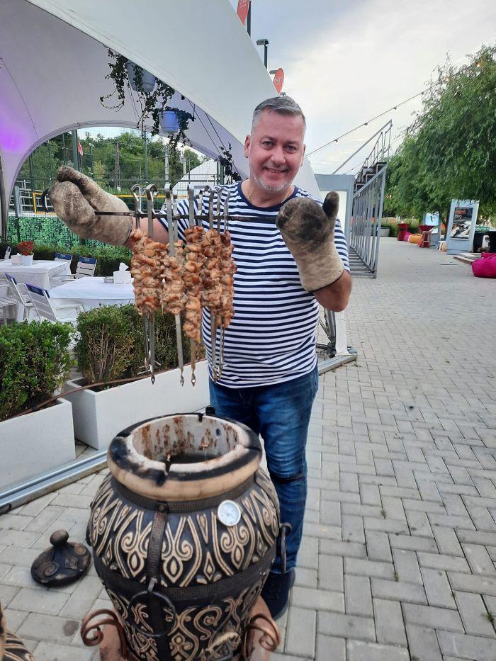 Un cunoscut bucătar român a murit în Ajun de Crăciun, la numai 53 de ani 877370