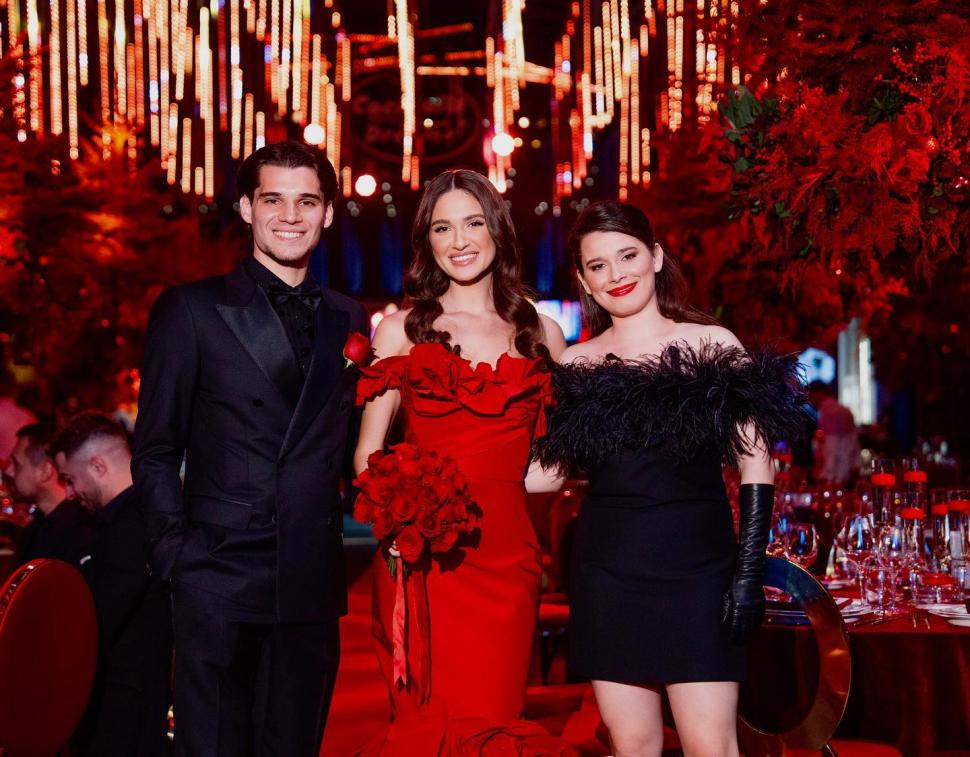 Nu s-au uitat la bani! Suma pe care a strâns-o Ianis Hagi după cununia cu Elena Tănase | Petrecerea l-a costat 200.000 de euro pe fotbalist 878012