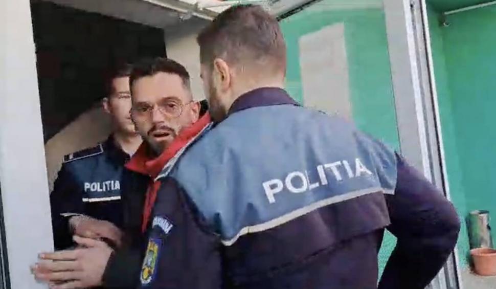 Primele declarații ale bărbatului care și-a strangulat soția până la moarte în locuința sa, la Galați: "N-am mai suportat, mi-a distrus familia" 877939