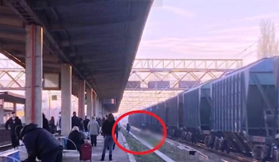 Băiat de 14 ani, electrocutat pe tren, după ce a urcat să își facă poză, în Focșani | A ajuns la spital cu arsuri grave 878247