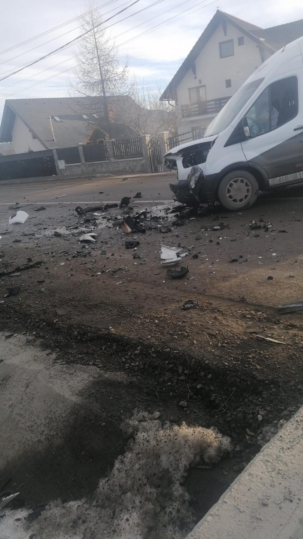 Accident cu patru victime încarcerate pe DN73, în Tohanul Nou, județul Brașov | Un băiat de 19 ani a murit 878932