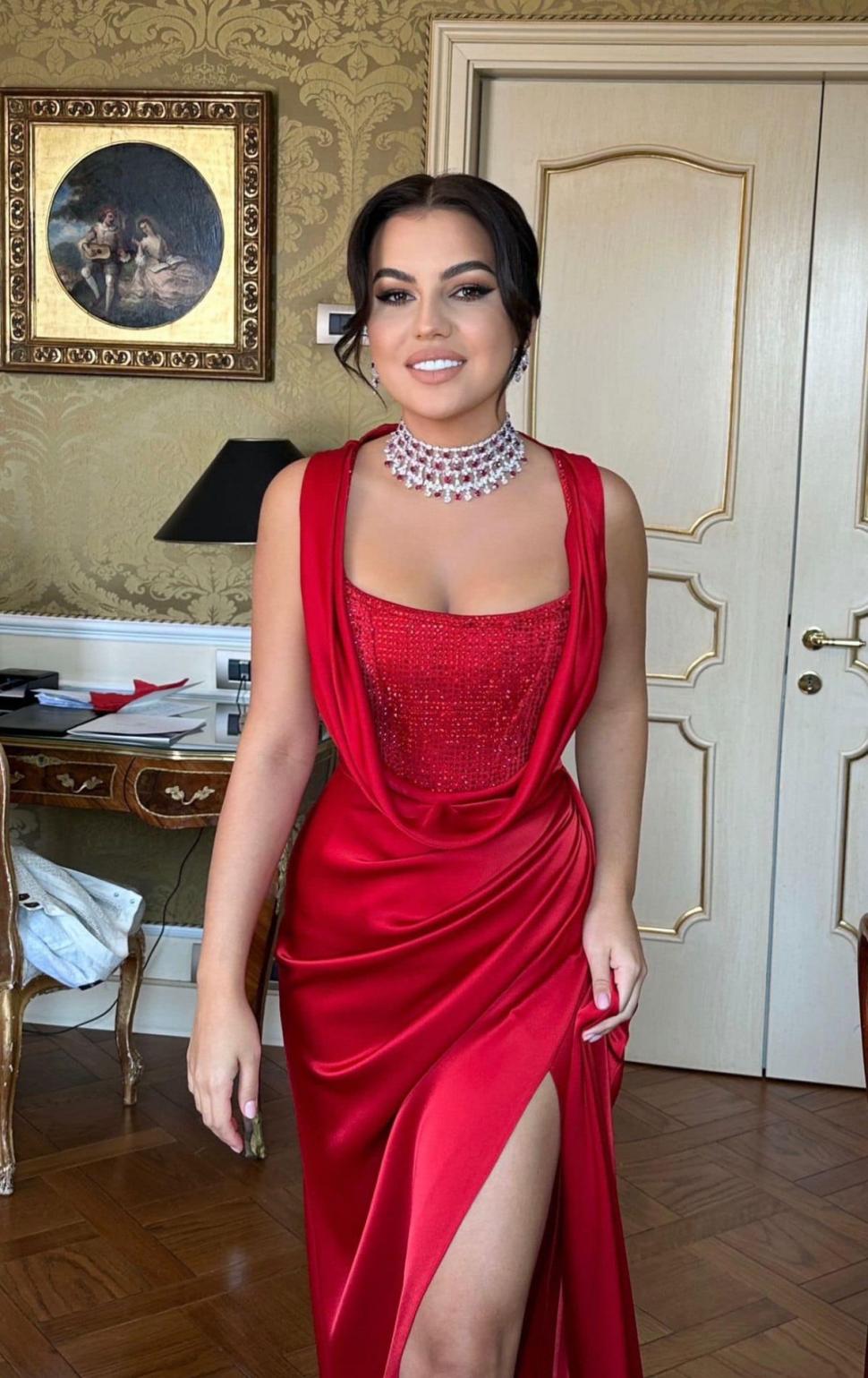 Românca Romina Gingașu, despre viața trăită lângă miliardarul Piero Ferrari: "El apreciază lucrurile pe care le fac" 879262