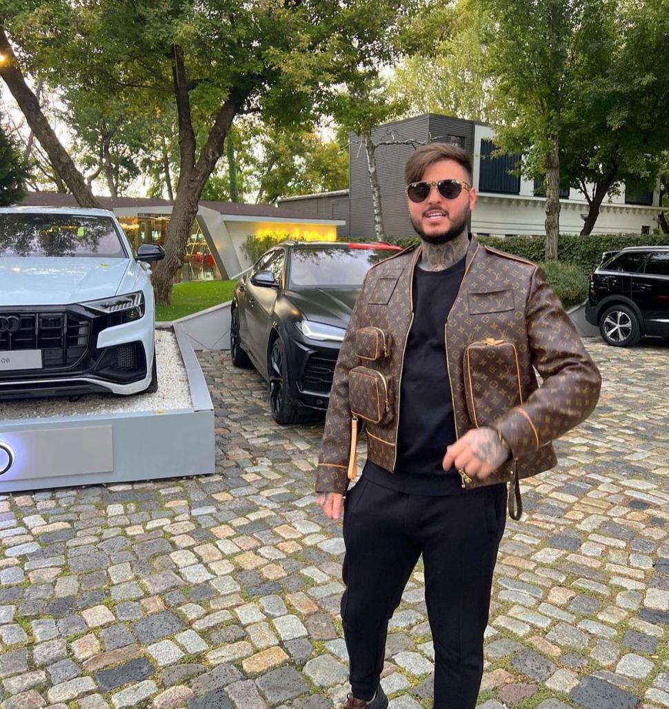 ”Familia mea a trăit cu 3.000 de euro pe lună. E foarte puțin” | Adrian Mititelu Jr., nevoit să trăiască în ”sărăcie”, în urmă cu câțiva ani 879430