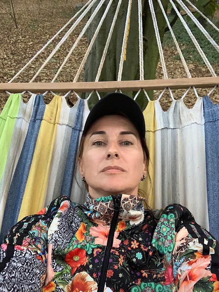 Ea este Bianca Boeroiu, românca premiată cu un Emmy la categoria "Cel mai bun machiaj contemporan dintr-un film de televiziune" 879570