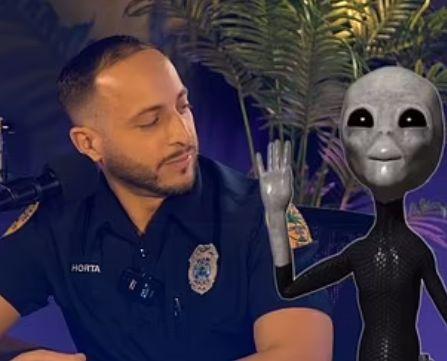 "Extratereștri de trei metri la mall! Mass-media tace, autoritățile ascund totul!" | Poliția americană, chemată să facă lumină în cazul unui clip viral, care a isterizat internetul 879460