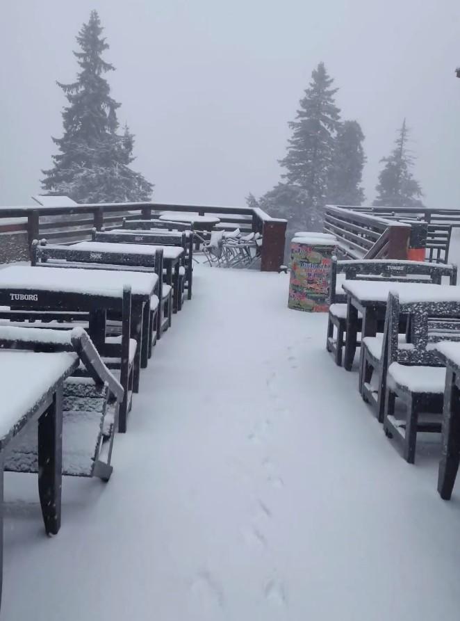 Zeci de școli din România vor fi închise din cauza vremii. Unde a lovit cel mai tare ciclonul polar 879527