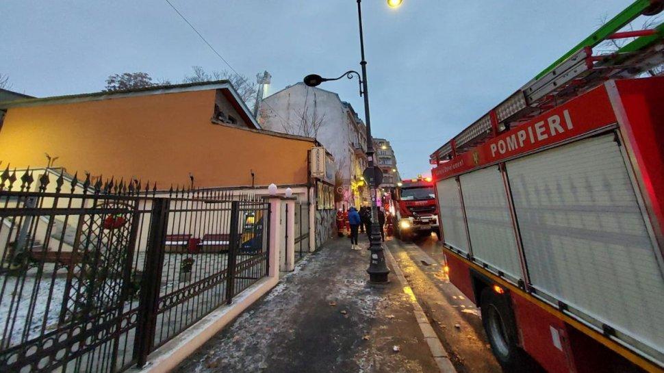 Hotelul la care a izbucnit incendiul în Centrul Vechi al Bucureștiului nu avea autorizație de securitate la incendiu 879704