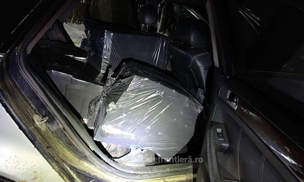 "Trage pe dreapta, că trag!” | Urmărire cu focuri de armă pentru a opri o maşină, urmată de un accident grav, în Botoşani 879650