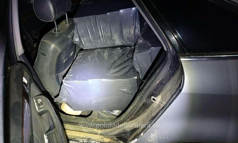 "Trage pe dreapta, că trag!” | Urmărire cu focuri de armă pentru a opri o maşină, urmată de un accident grav, în Botoşani 879651