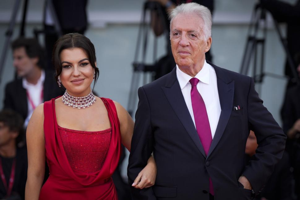 "Suntem încă normali": Miliardarul Piero Ferrari și soția sa româncă au revenit în țara noastră, pentru premiera filmului despre tatăl lui, Enzo Ferrari  879978