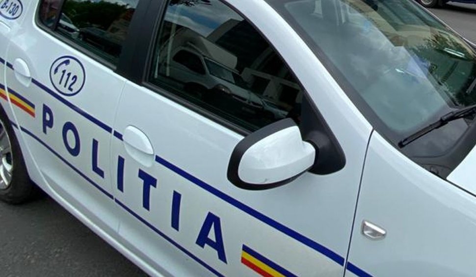 Un polițist supărat pe vecini a tras cu arma de vânătoare înspre ei, în Covasna