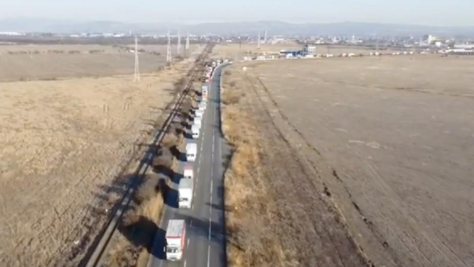 Protest cu sute de tractoare în Bucureşti, pe modelul european. Răspunsul ministrului Agriculturii 879893