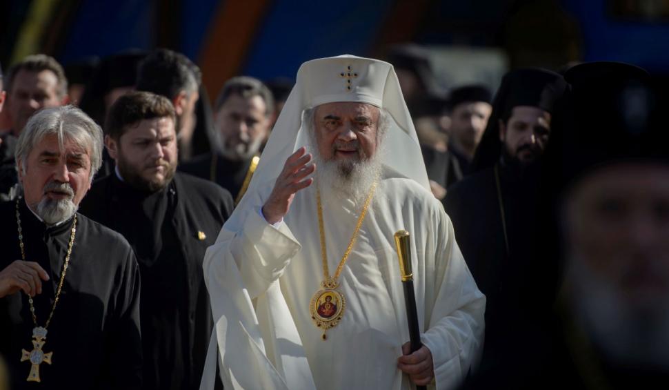 Patriarhul Daniel, cel mai bine plătit șef de cult din România | Salariul pe care îl încasează conducătorul Bisericii Ortodoxe Române  880051