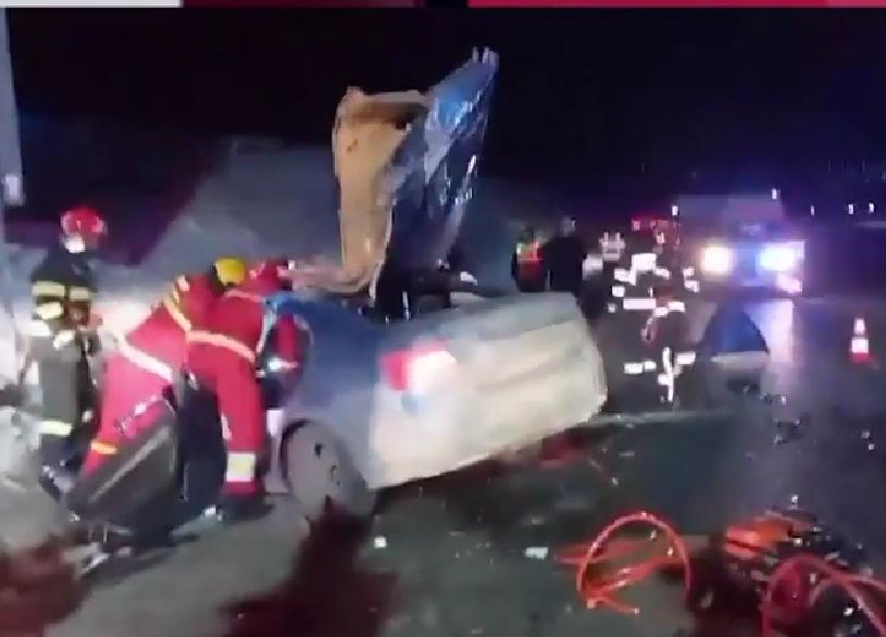 Accident mortal, pe Centura Suceava, după ce un bărbat a forțat o depășire. Traficul a fost oprit 880485