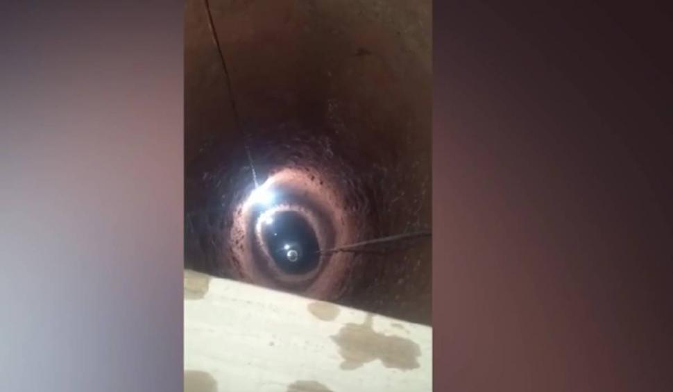 Pățania unui bărbat care a săpat o groapă de 40 de metri în bucătărie, după ce a visat că va găsi aur acolo 880459